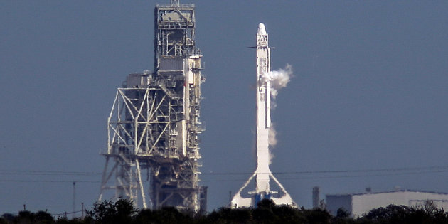 SpaceX lance ce soir sa première fusée recyclée | Huffington Post