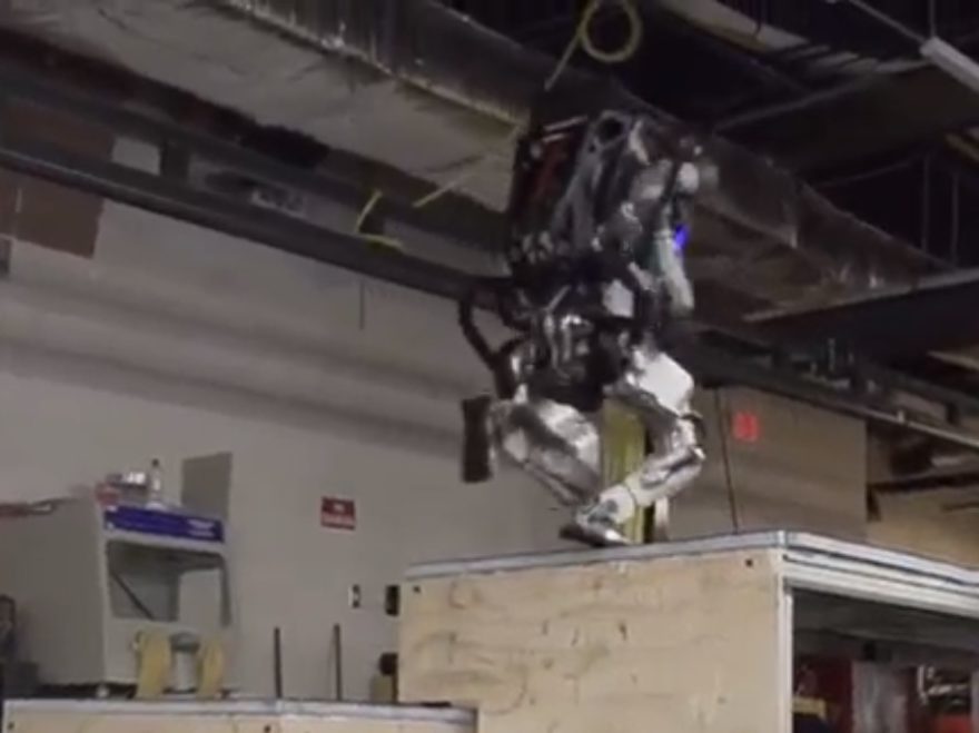Humanity&rsquo;s Doomsday Update: The Boston Dynamics Robot Can Now Do Parkour | Barstool Sports &#8211; RP